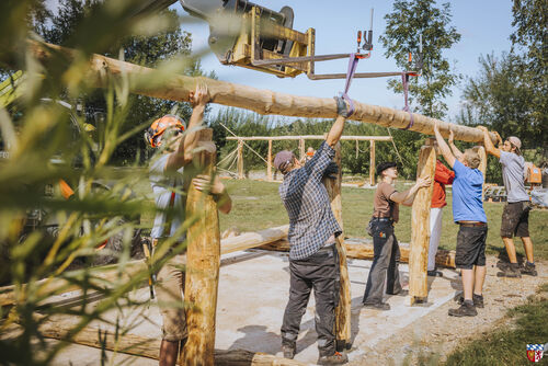 Baustelle: Besuch im Steinzeitdorf eingeschränkt möglich